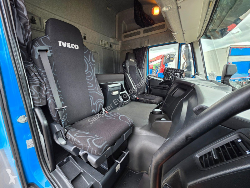 Iveco 400 / Intarder tractor unit
