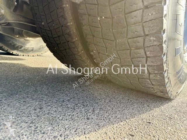 جرار Volvo 460 Globetrotter...