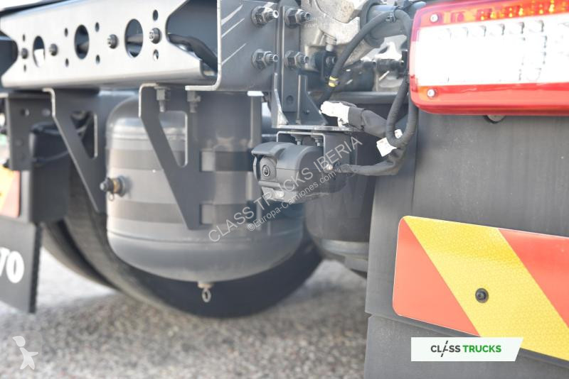 جرار Volvo 500 Globetrotter XL Retarder...
