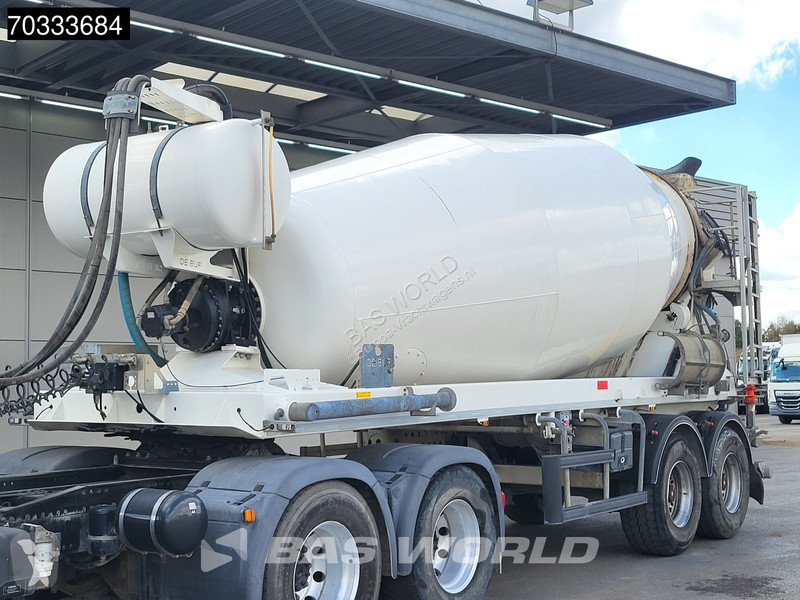 جرار MAN 33.500 6X4 M Hydraulik Concrete