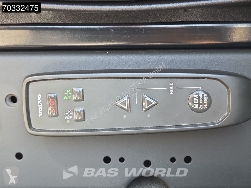 جرار Volvo 500 4X2 Globe 2xTanks I-ParkCool