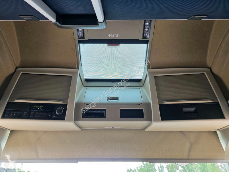 جرار Volvo 500 | 6E | Teilledersitze |...