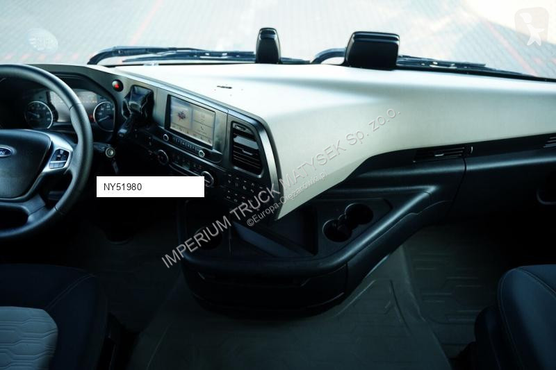 Cabeza tractora Ford 500