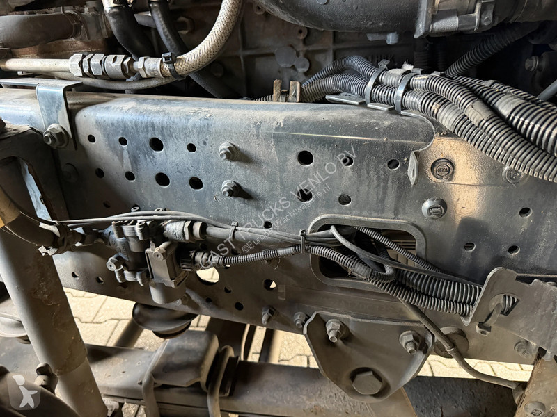 Tracteur Iveco 460 *LNG* Euro 6D Retarder Smart...