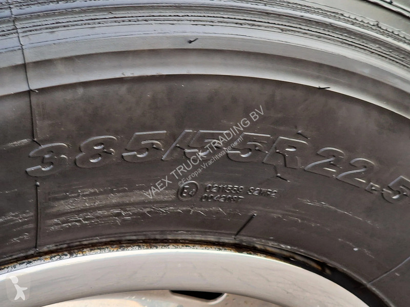 Trekker Volvo 13540 Globetrotter XL 6x2 -...