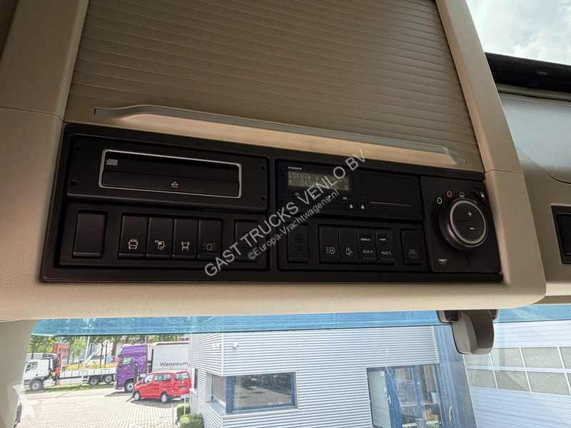 Cabeza tractora Volvo 16750 6X4 Euro 5 Retarder...
