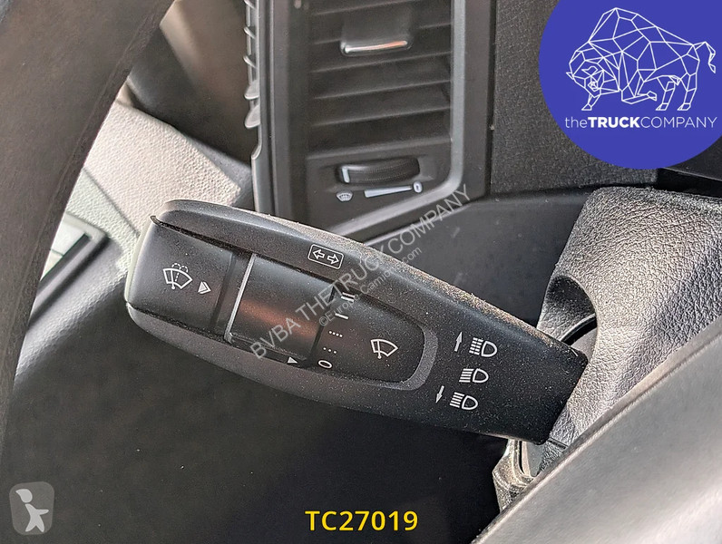 Тягач Mercedes 1853
