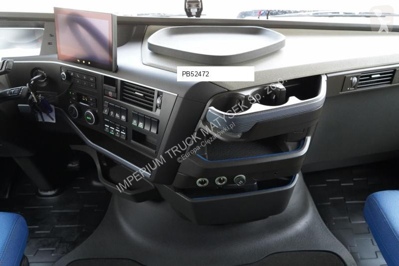 Тягач Volvo FH 500