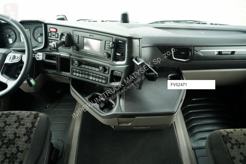 Тягач Scania