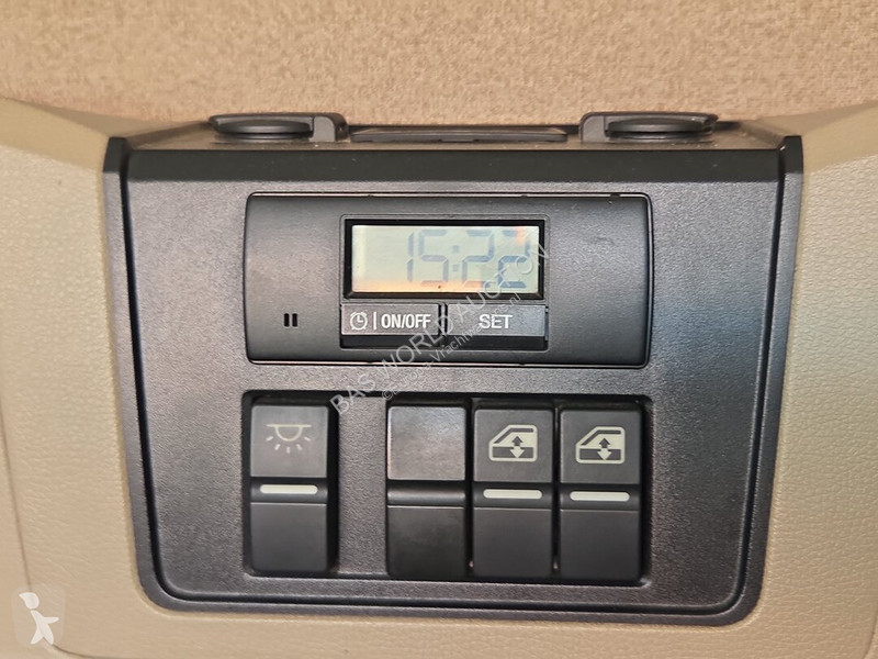 Traktor MAN 18.460