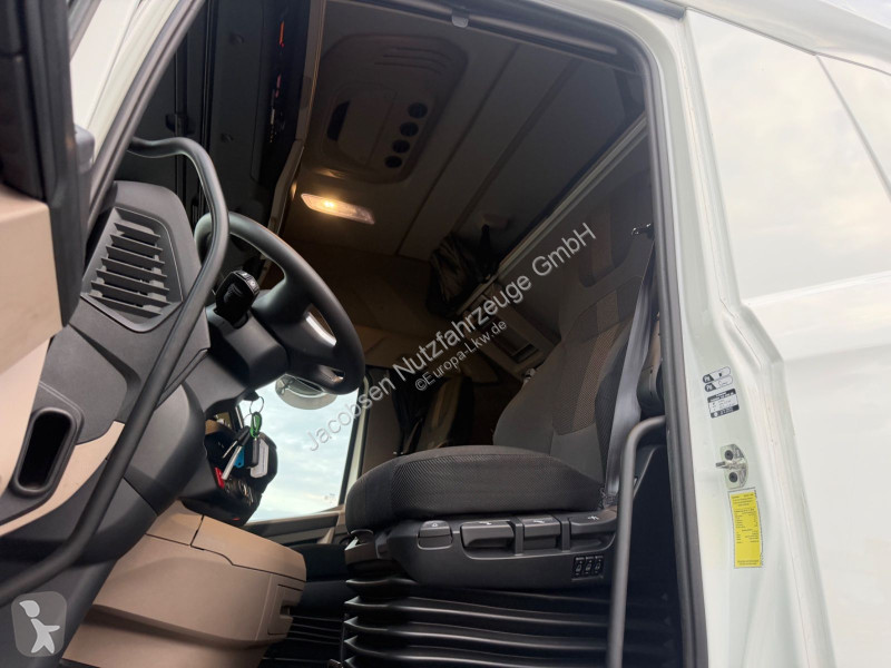 Влекач DAF 530 FT, Retarder, ACC, Standklima,...