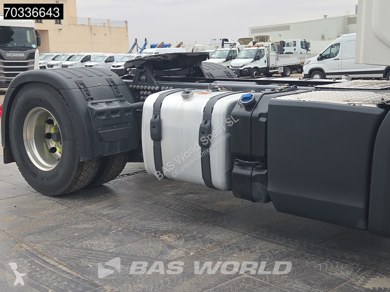 جرار Scania 4X2 Retarder 2x Tanks ITV 06-2027...
