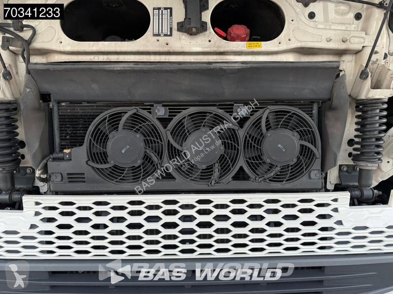 Traktor Volvo FH 460 4X2 XL Mega 2x Tanks...