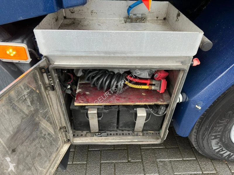 Traktor Volvo 16650 8X2 + EFFER 1855/8S + JIB...