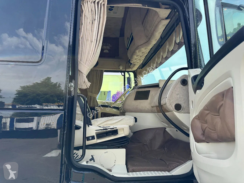 Tahač DAF 105460 Super Space Cab Showtruck *TOP*