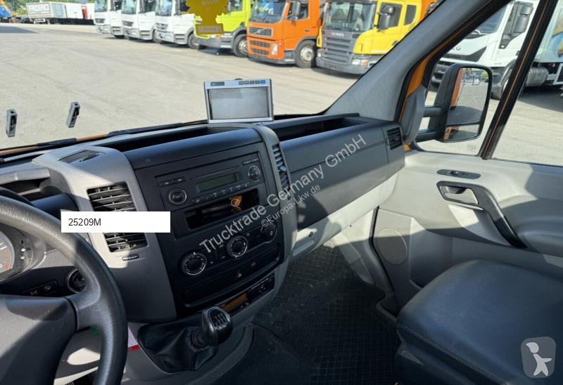 Traktor Mercedes 519 CDI 4x4 Sattelschlepper /...