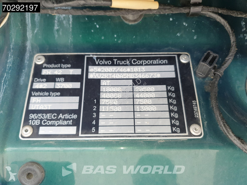 Traktor Volvo 500 4X2 XL TC ADR 2x Tanks VEB+...