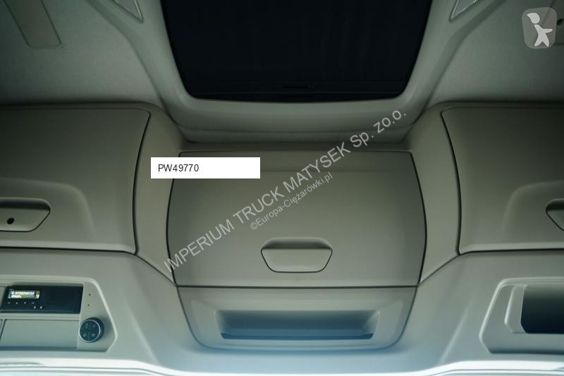 Влекач Iveco / 510 / I-PARK COOL / FULL AIRMATIC