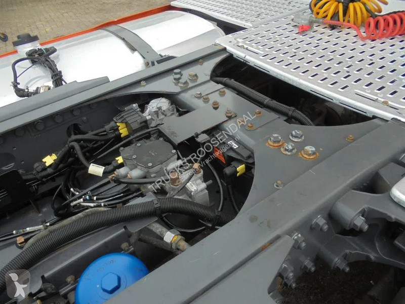 جرار DAF 400 + Euro 6