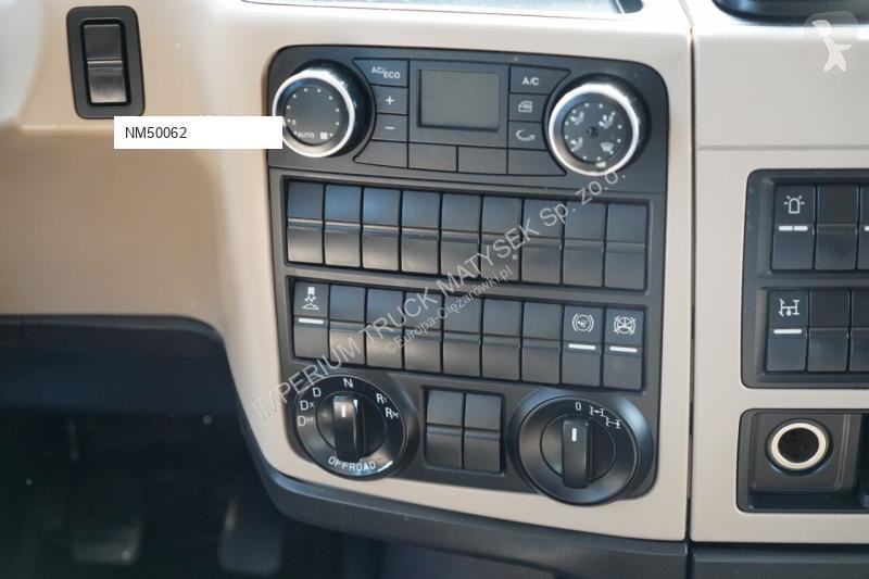 Влекач MAN TGX 18.500 / ZESTAW / 4x4 /...