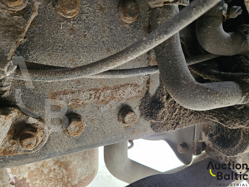 Traktor MAN 18.440