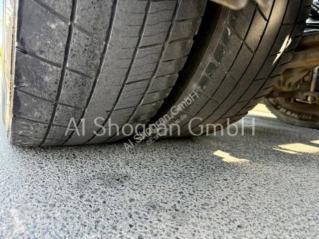جرار Renault T460...