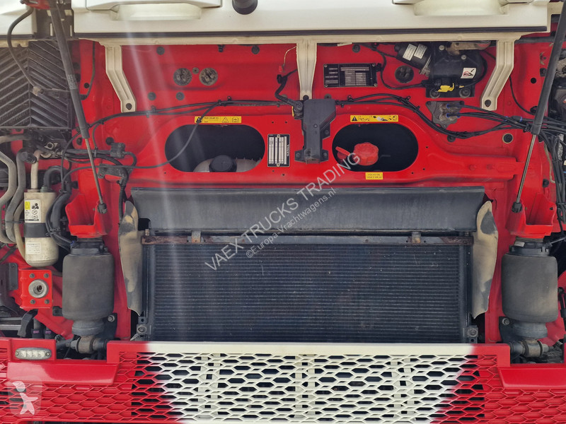 جرار Volvo 13540 Globetrotter 6x4 - Lift axle -...
