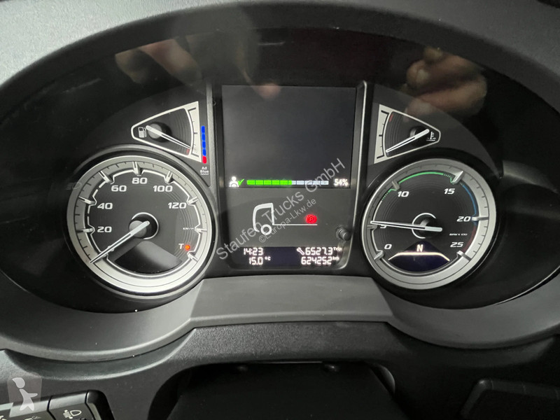 Nyergesvontató DAF 480 SuperSpaceCab 4X2...