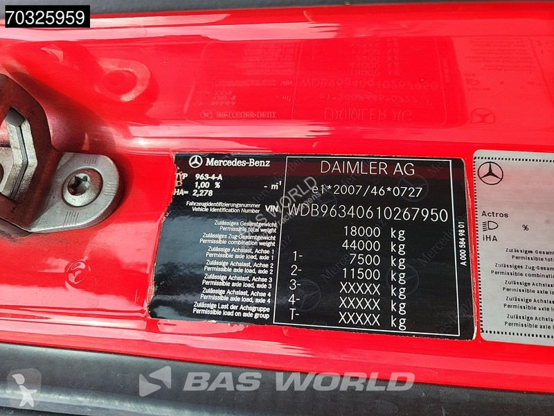 جرار Mercedes 1842 4X2 StreamSpace Mega...