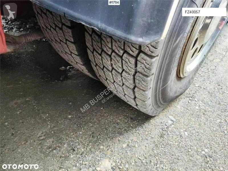 Влекач Volvo PK32002