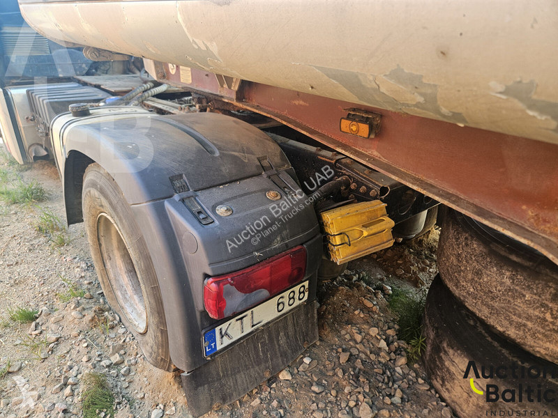 جرار MAN 18.440