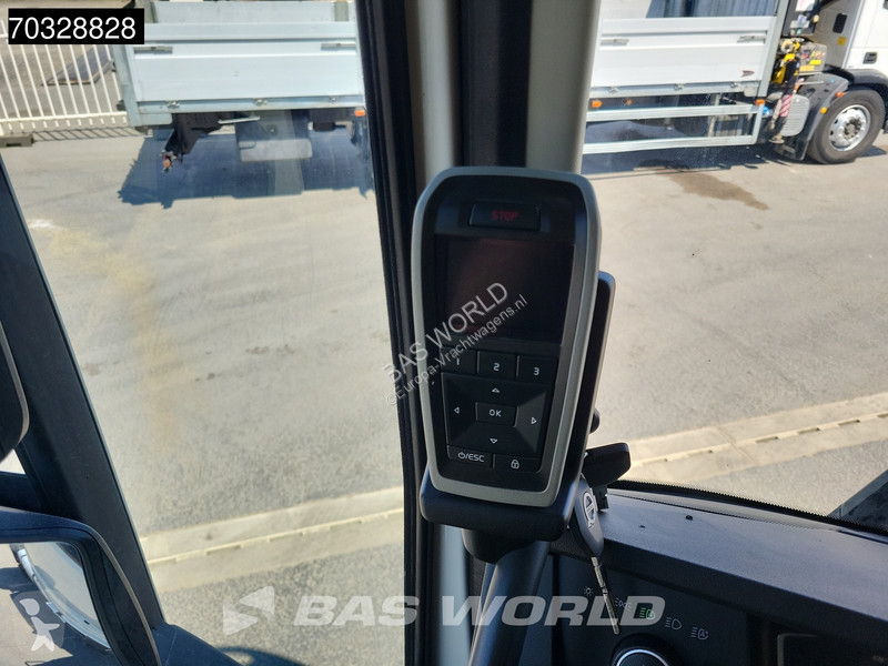 جرار Volvo 500 4X2 Low Cab! VEB+ Hydraulic