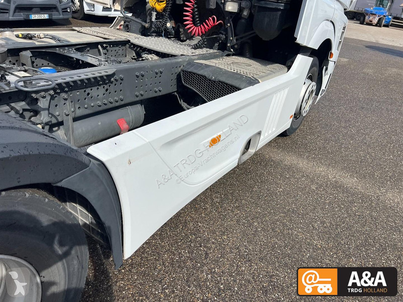 Cabeza tractora Mercedes ACTROS 1845