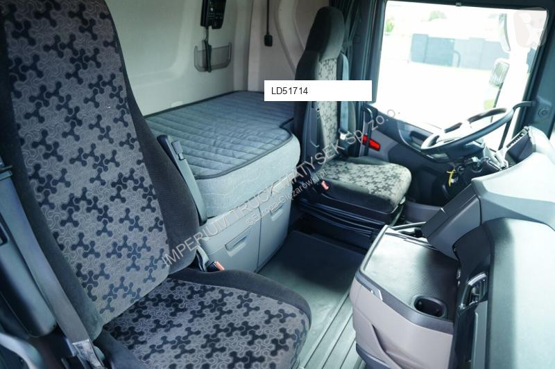 جرار Scania S 450