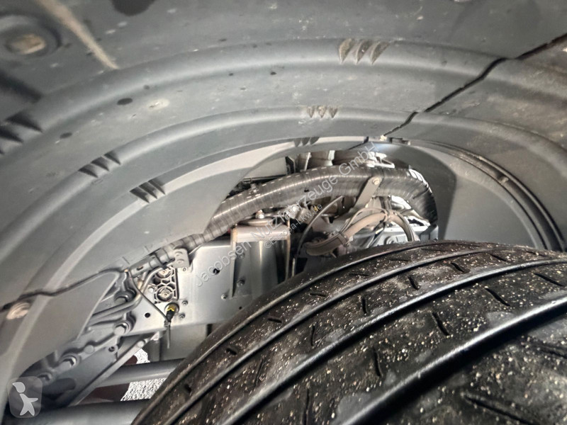جرار DAF 530 FT Lowdeck/Mega Intarder