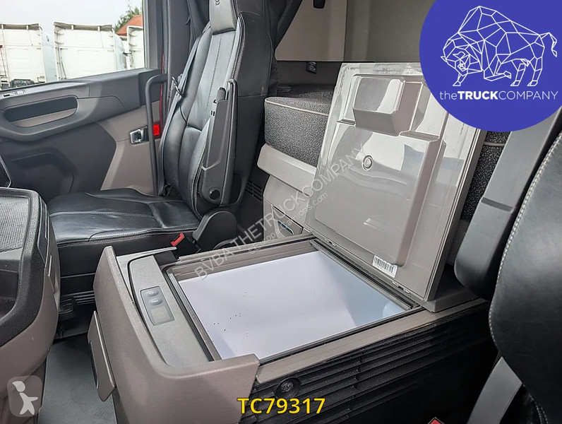 جرار Scania 500