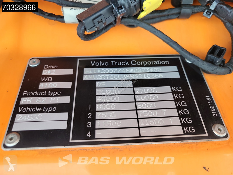 جرار Volvo 6X2 Globe Lift+Lenk Retarder...
