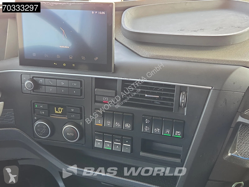 Cabeza tractora Volvo 500 4X2 XL 2x Tanks ADR...