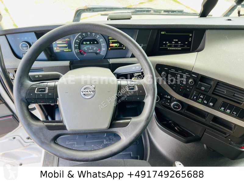 Cabeza tractora Volvo 500 Globe XL BL...