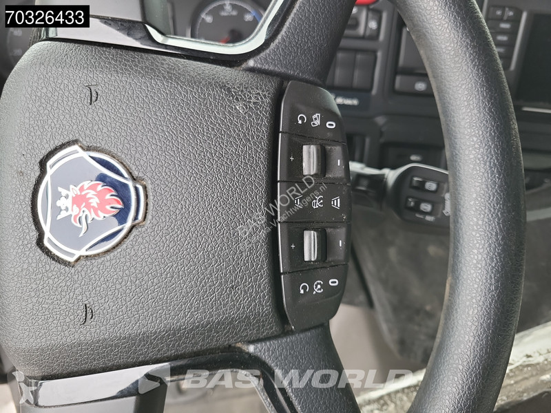 Cabeza tractora Scania 4X2