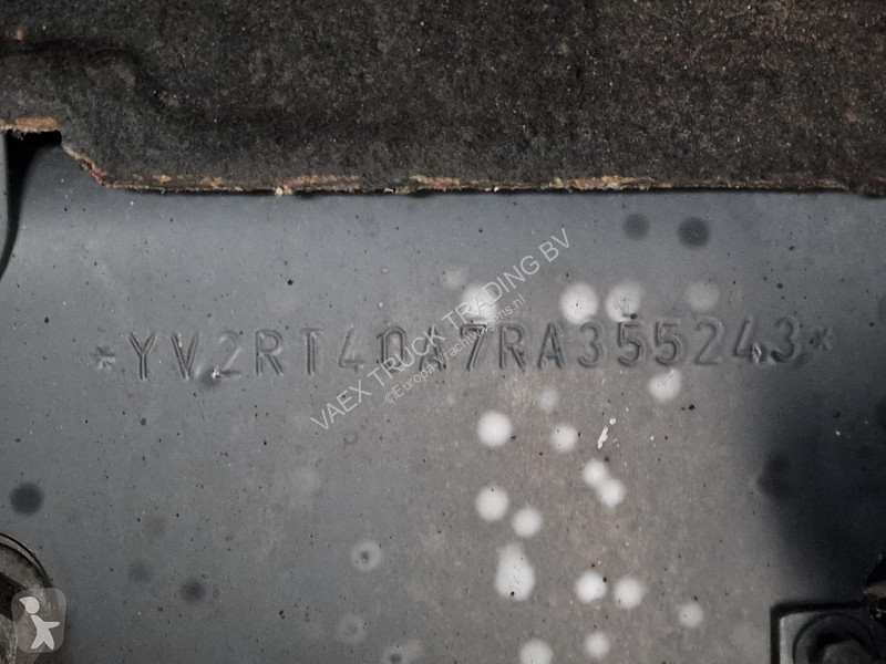 Cabeza tractora Volvo 13500 XL Aero - I...