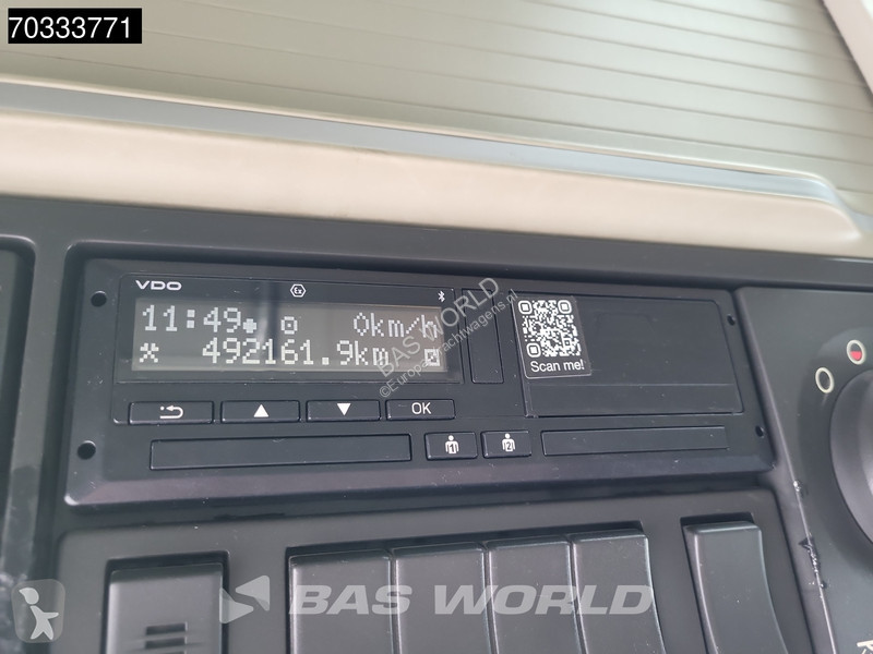 Tahač Volvo 500  4X2 Hydraulic Navi