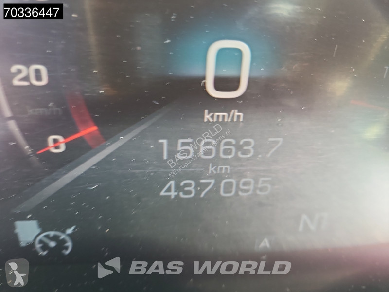Tahač Mercedes 1845 4X2 StreamSpace Retarder...
