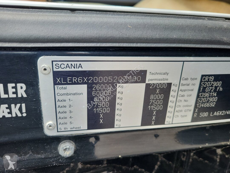 Nyergesvontató Scania 500