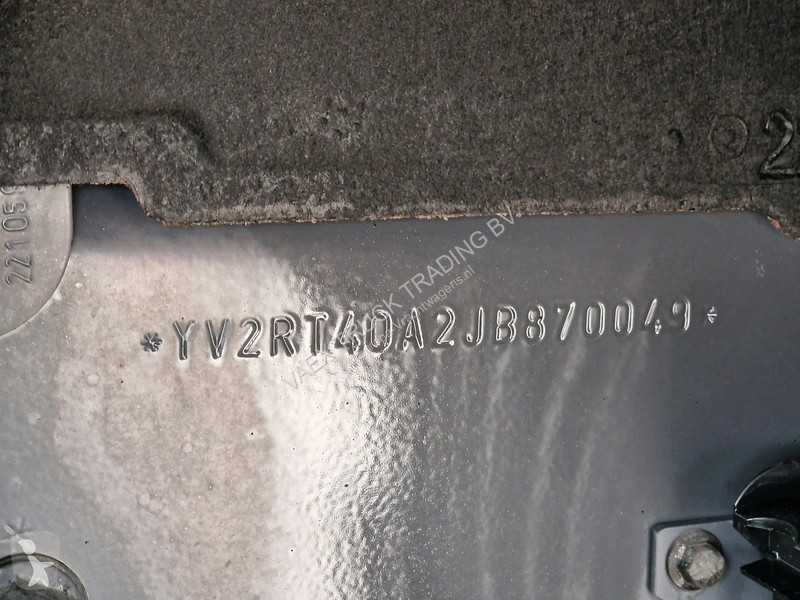 Tratores Volvo 13500 Globetrotter 4x2 -...