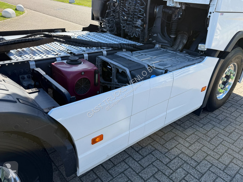 Тягач Volvo 500 6x2 Retarder ADR Full Air WB...