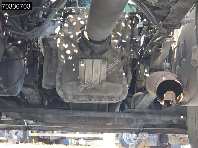 Тягач Volvo 500  4X2 XL 2xTanks Xenon ACC