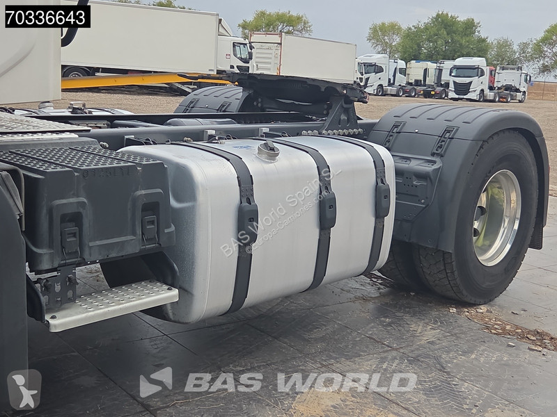 جرار Scania 4X2 Retarder 2x Tanks ITV 06-2027...