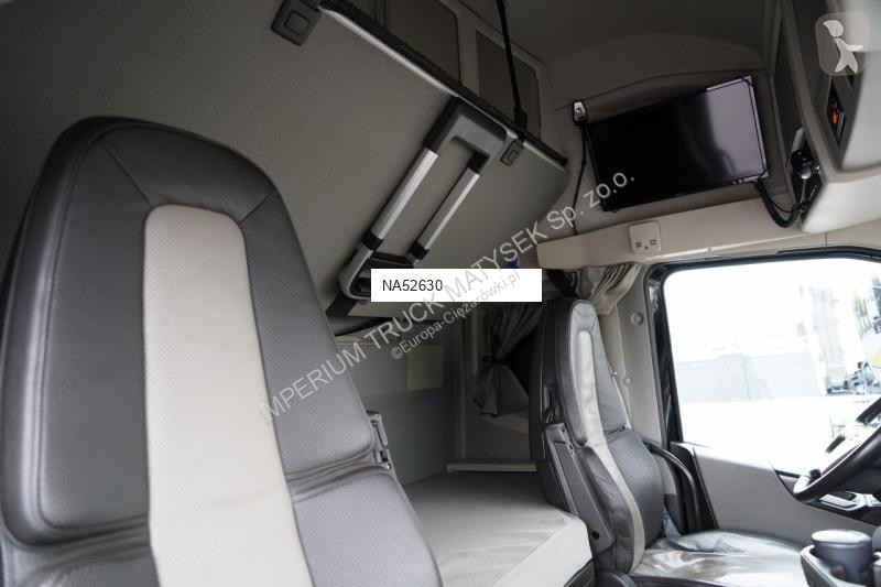 Влекач Volvo FH 500 / XXL / RETARDER / LOWDECK...