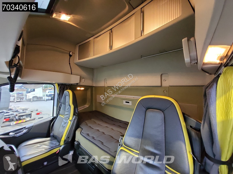 Nyergesvontató Volvo 650 6X2 XL Full-Air...